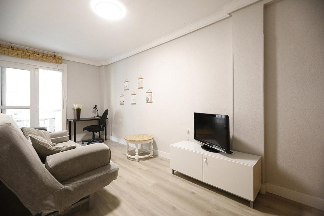 Precioso Piso Centrico Con Aparcamiento Gratuito Appartement San Sebastian Buitenkant foto